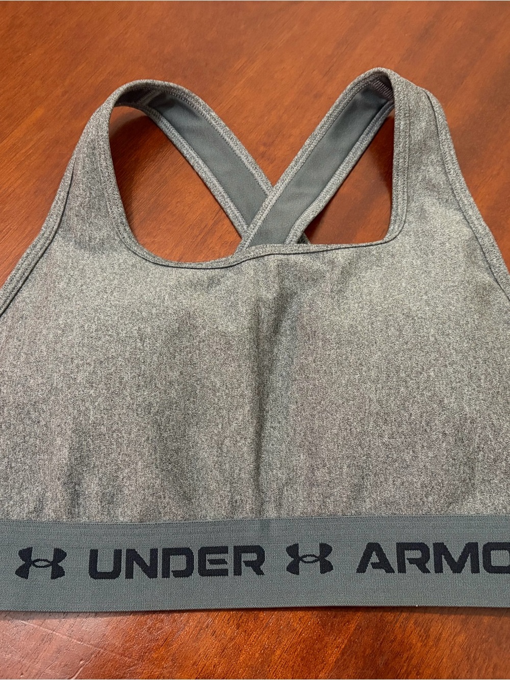 Under Armour Women’s Mid Crossback Sports Bra - Size Medium